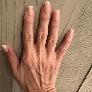 Set of 4 CurvLife French Nail Tips